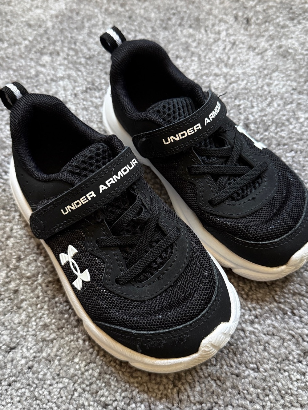 Kids Under Armour Sneakers